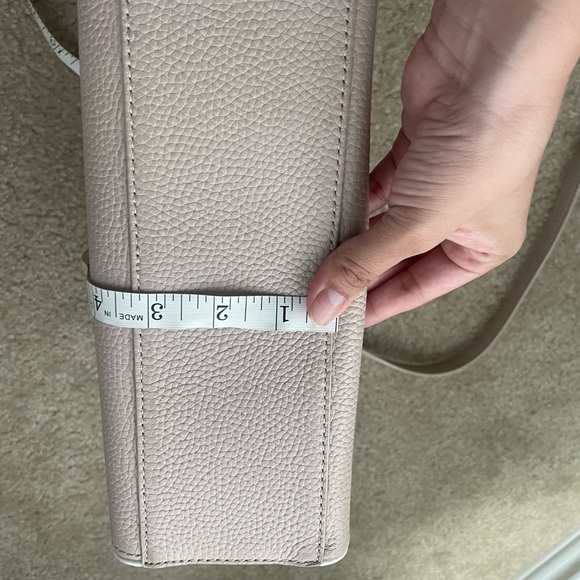 Kate Spade Satchel - Picture 15 of 17